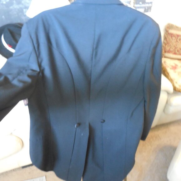 Tuxedo with tails - Picture 5 of 7